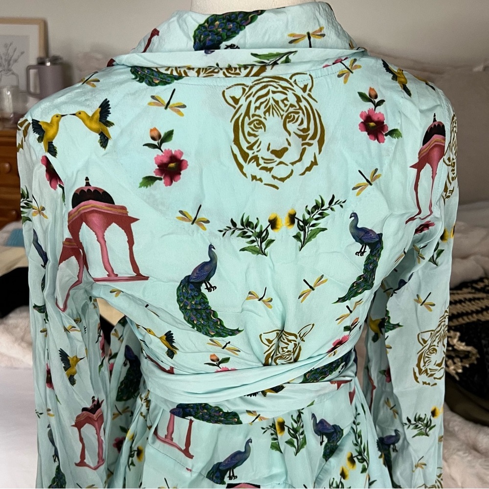 Verandah Long Sleeve Shirt Dress - in Sky Tiger Chhatri - Picture 5 of 8